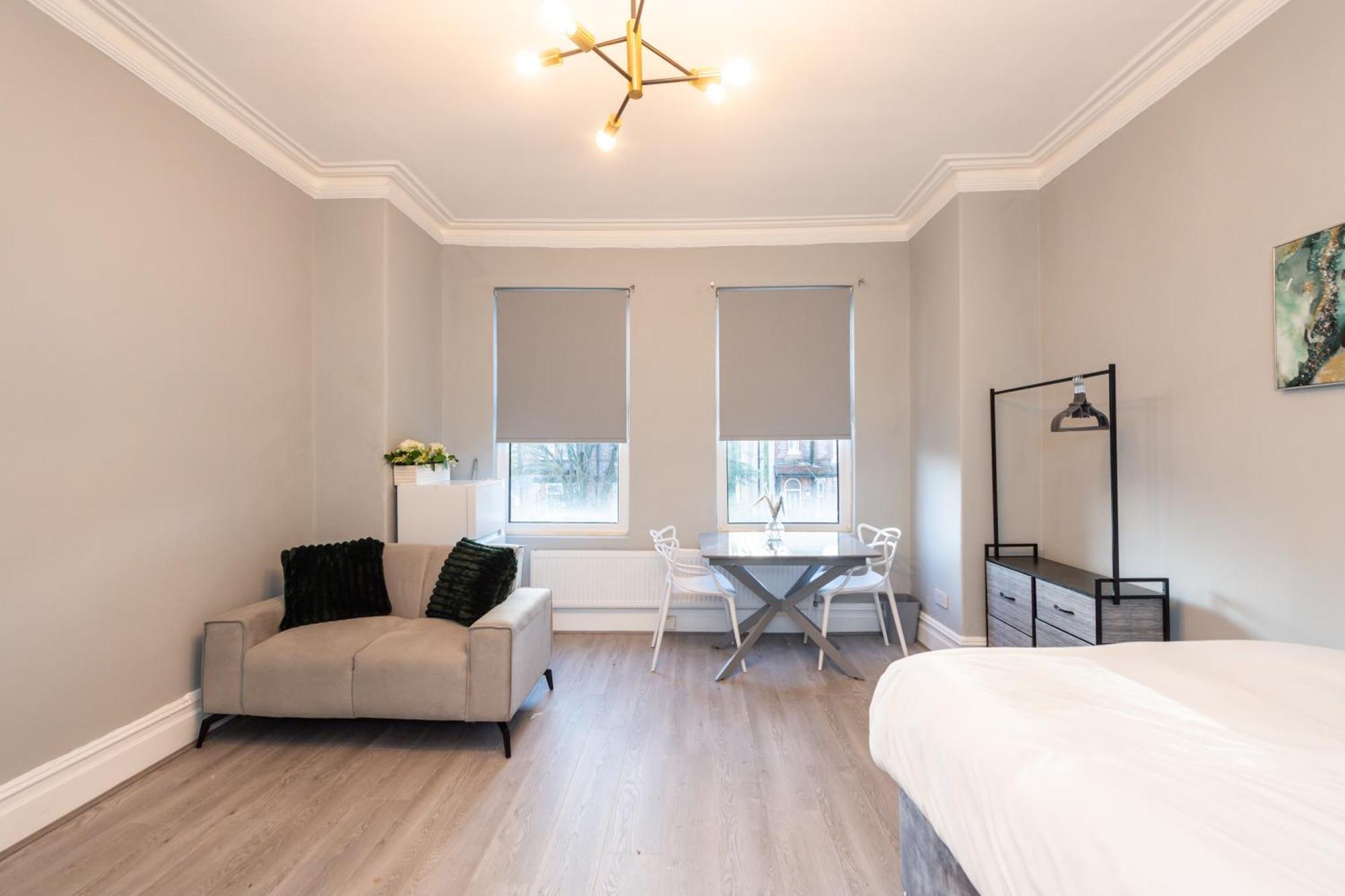 Benoit Apartments Манчестер Экстерьер фото